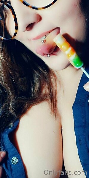 bebyfox Nude Leaked Photo #33