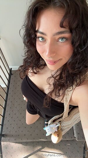 bedheadbetty Nude Leaked Photo #5