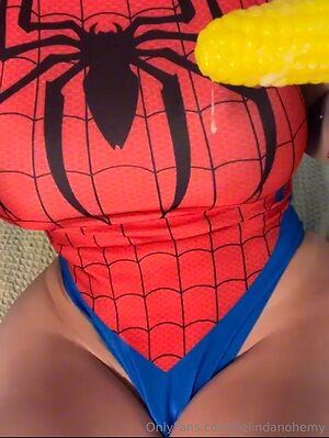 belindanohemy Nude Leaked Photo #4