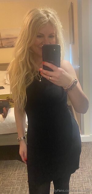 bella-bella Nude Leaked Photo #8