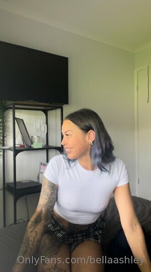 bellaashley Nude Leaked Photo #16
