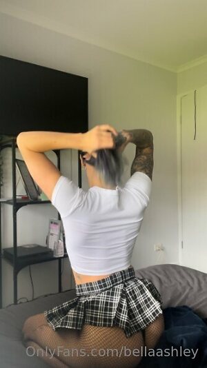bellaashley Nude Leaked Photo #17