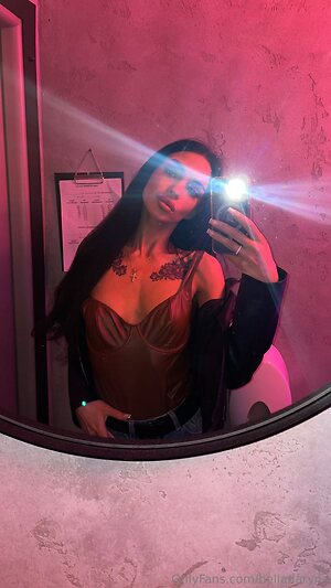 belladaryna Nude Leaked Photo #18