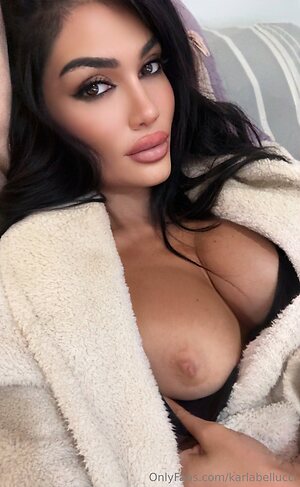 belledollfree Nude Leaked Photo #2