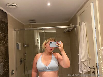 belllaaaakr Nude Leaked Photo #18