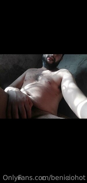 beniciohot Nude Leaked Photo #4