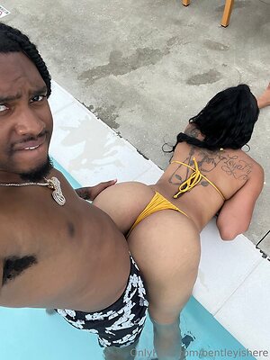 bentleyishere Nude Leaked Photo #2