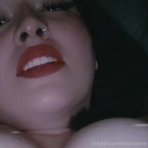 besosselena Nude Leaked Photo #14
