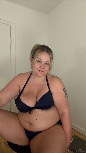 betinapfree Nude Leaked Photo #3