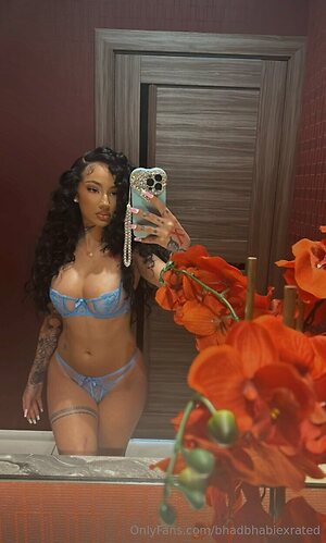 bhadbhabiexrated Nude Leaked Photo #36