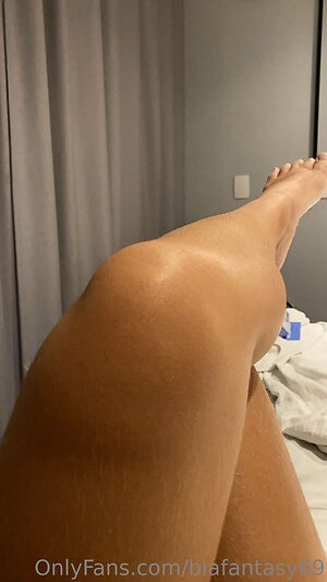 biafantasy69 Nude Leaked Photo #14