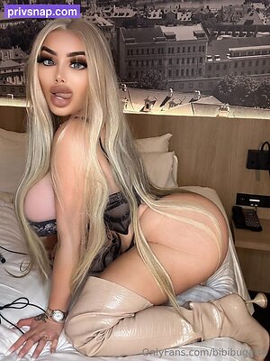 bibibugattii Nude Leaked Photo #52
