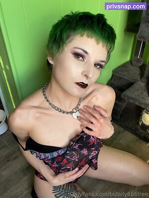 bidaily666free Nude Leaked Photo #25