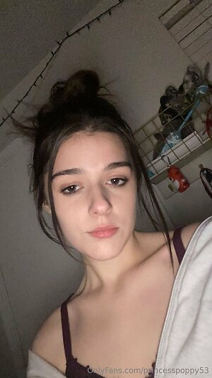 biggbootyyyjudieee Nude Leaked Photo #9