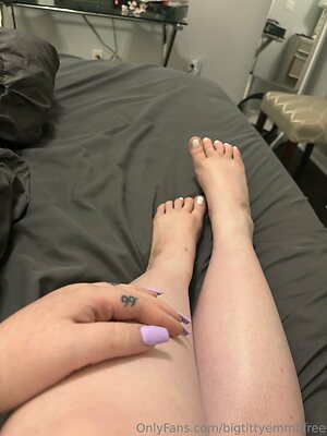 bigtittyemmafree Nude Leaked Photo #35