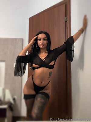bitababyy Nude Leaked Photo #3