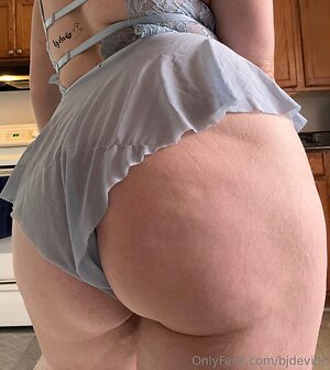 bjdeville Nude Leaked Photo #17
