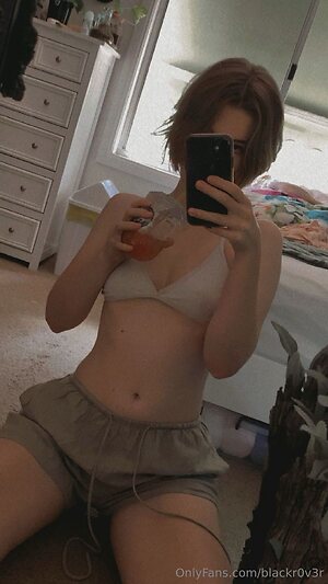 blackr0v3r Nude Leaked Photo #14