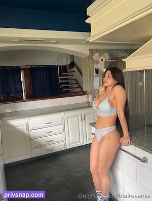 blairevanss Nude Leaked Photo #30