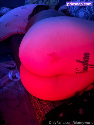blomyworld Nude Leaked Photo #20