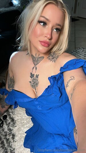 blondekittycattt Nude Leaked Photo #11