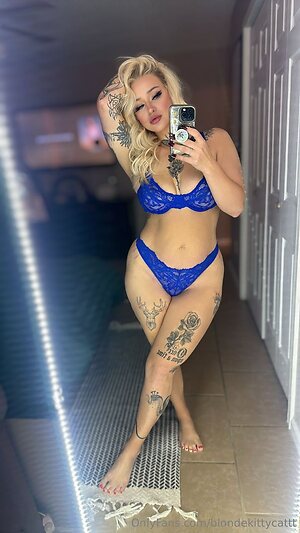 blondekittycattt Nude Leaked Photo #14