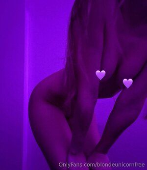 blondeunicorn student Nude Leaked Photo #5