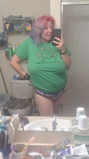 blondevwbabe420