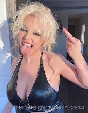 blondiefesseroficial Nude Leaked Photo #56