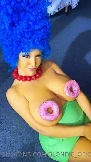 blondiefesseroficial Nude Leaked Photo #107