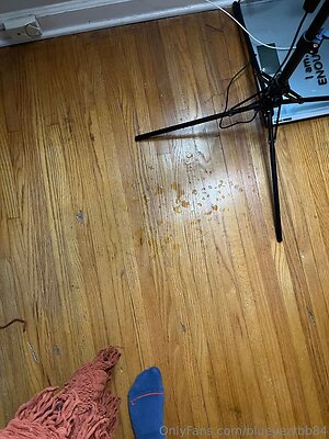 blueyezrbb84 Nude Leaked Photo #12