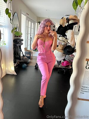 bluntbarbie Nude Leaked Photo #6