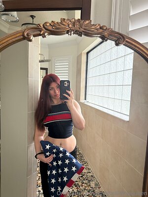 bodybuildingqueen Nude Leaked Photo #5