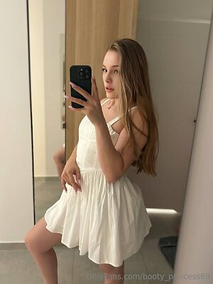 booty princess69 Nude Leaked Photo #16
