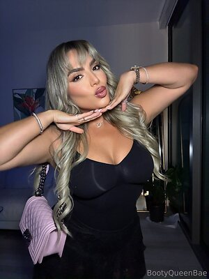 bootyqueenbae Nude Leaked Photo #29