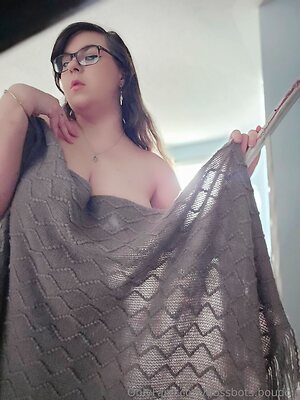 bossbots boudoir Nude Leaked Photo #12