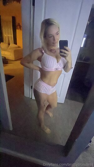 brattyblonde98 Nude Leaked Photo #37