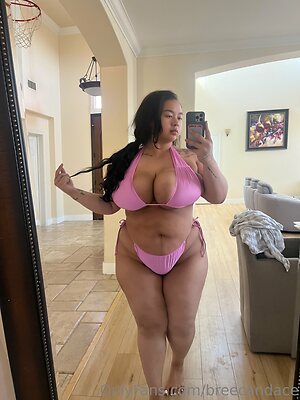 breecandace Nude Leaked Photo #7
