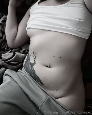 breenicoleexo Nude Leaked Photo #5