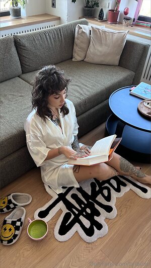 bribunn Nude Leaked Photo #2