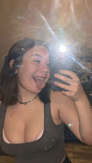 brittbabyy222 Nude Leaked Photo #13