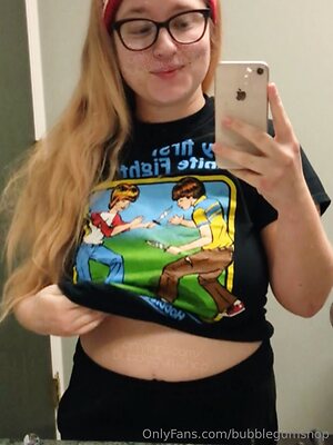 bubblegumshop Nude Leaked Photo #19
