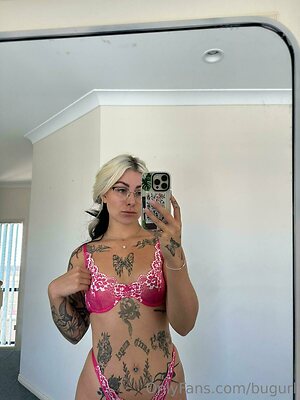 bugurl Nude Leaked Photo #35