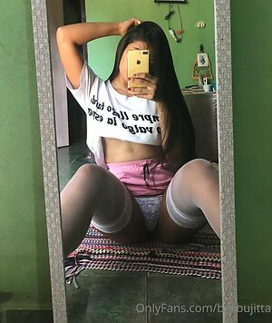 burbujitta Nude Leaked Photo #12