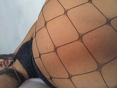 burbujitta Nude Leaked Photo #15