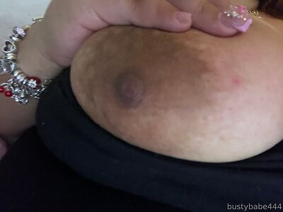 bustybabe44 Nude Leaked Photo #33