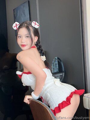 bustyem Nude Leaked Photo #4