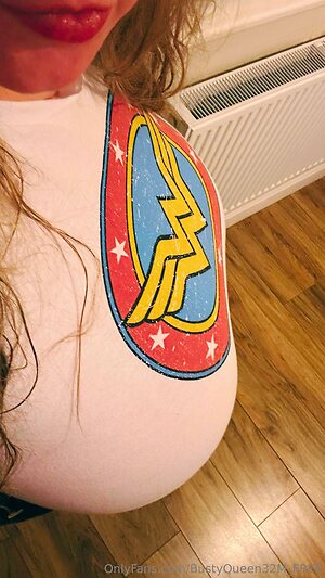 bustyqueen32m free Nude Leaked Photo #16