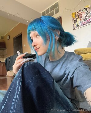 byebblue Nude Leaked Photo #8