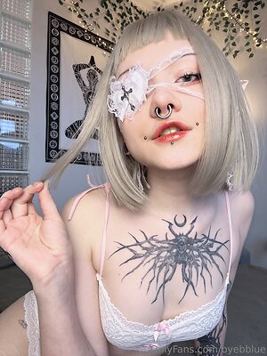 byebblue Nude Leaked Photo #23
